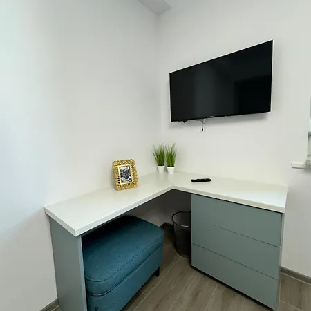Central Suite Apartman *